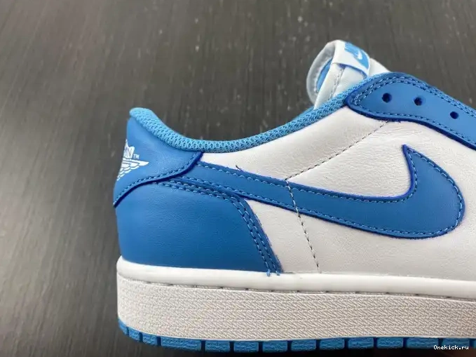 One Kick SB Nike 1 Low Jordan Air x UNC CJ7891-401 0703